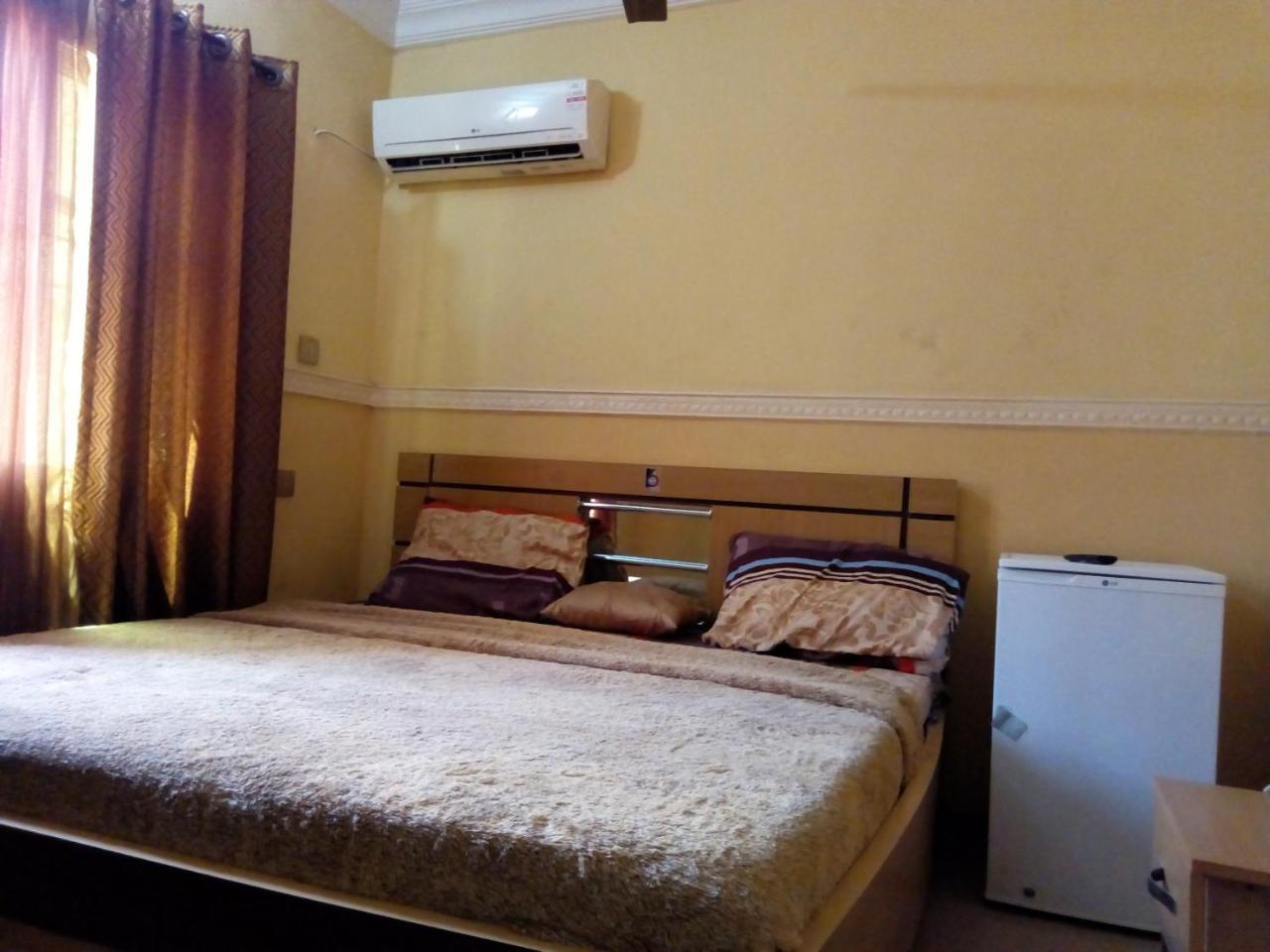 Gen-Preston Hotel And Suites Papalanto Zewnętrze zdjęcie